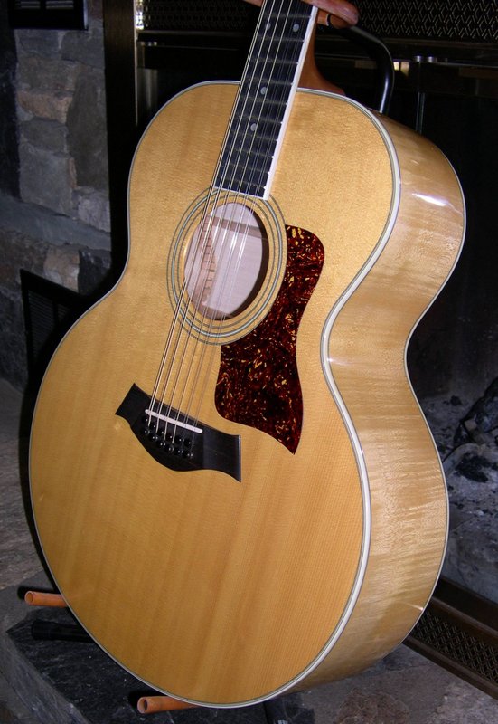 1990 Taylor 655 Body & Side, Front View