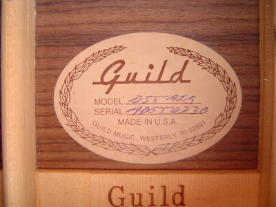 Bozo's Guild Guitar Page - 1997 Guild D-55