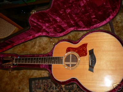 1992 Taylor 855 Guitar in Case