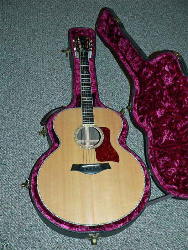 2000 Taylor W15 Guitar in Case